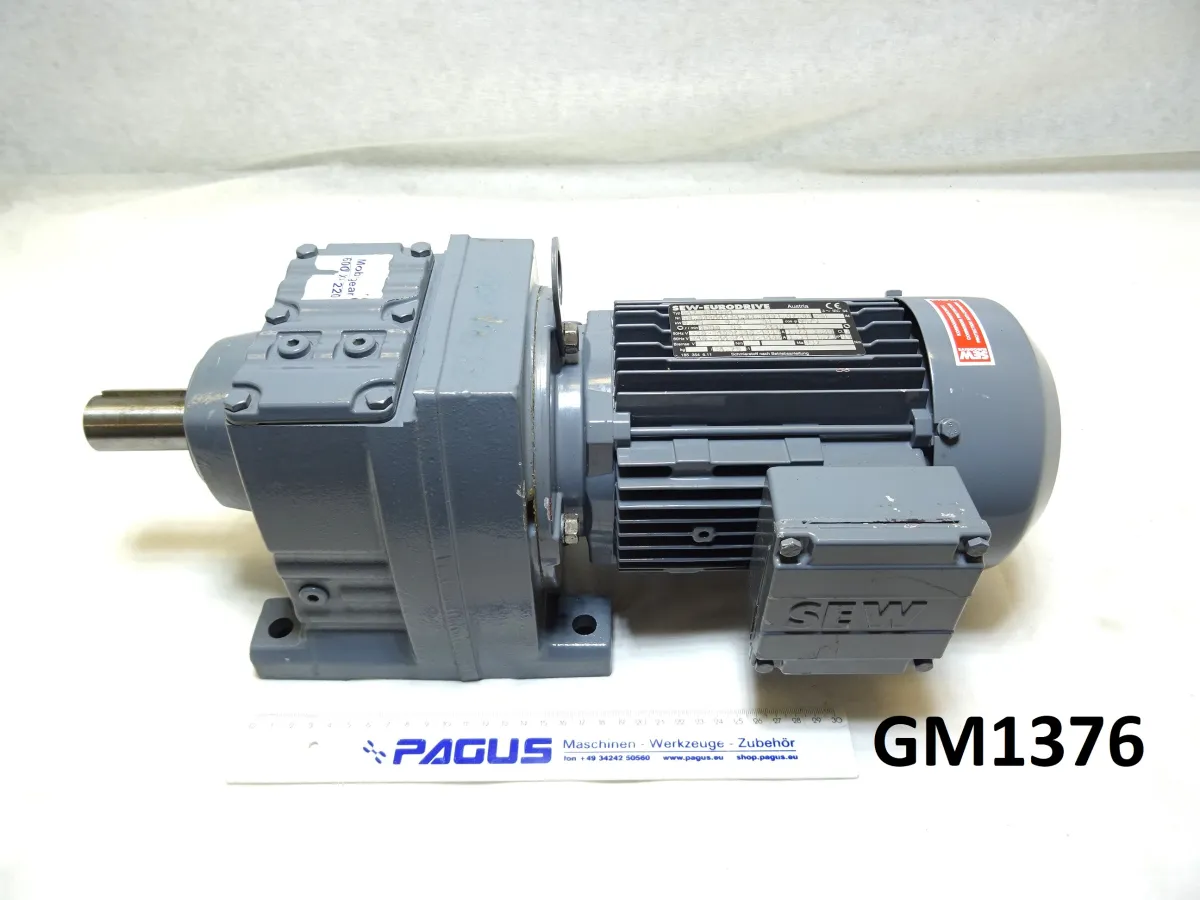 SEW Eurodrive Getriebemotor 0,75 kW 52 U/min