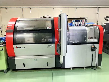 Amada DV 1 CNC Profilschleifmaschine – RESALE