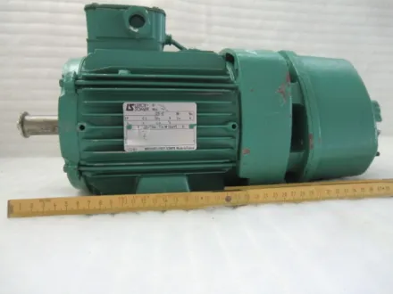 Leroy-Somer Elektromotor mit Bremse 1,5 kW 1395 U/min – RESALE