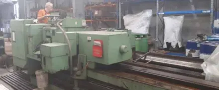 Meuselwitz SAXW 1000 x 8000 Walzenschleifmaschine – RESALE