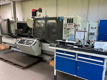 Stama MC 520 CNC Vertikales Bearbeitungszentrum – RESALE