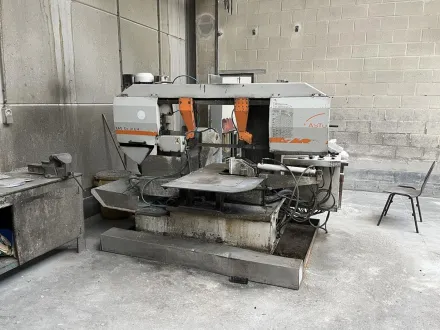 Kasto Twin U 4 Bandsägemaschinen – RESALE