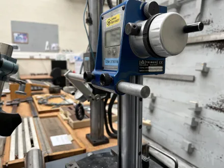 Trimos TVM 602 Vertikales Digitalisieren & Koordinieren von Messmaschinen – RESALE