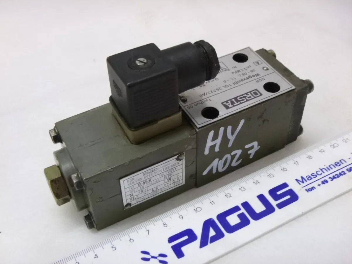 Orsta Hydraulik Wegeventil 06-082.12-0