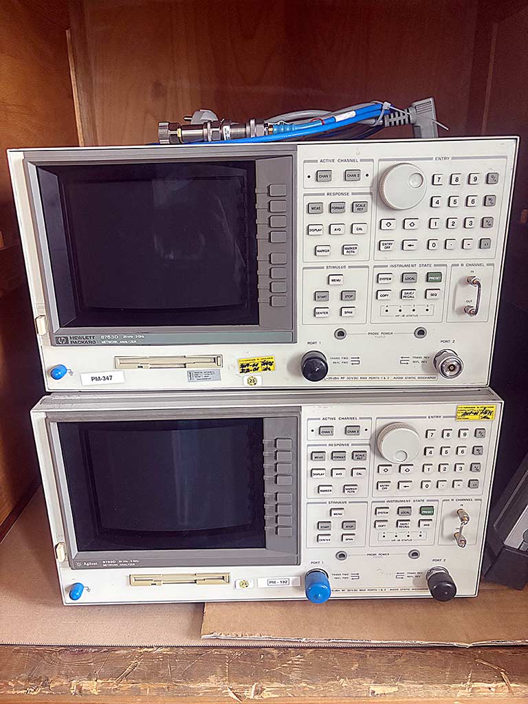 HP 8753D/3325A Netzwerkanalysator