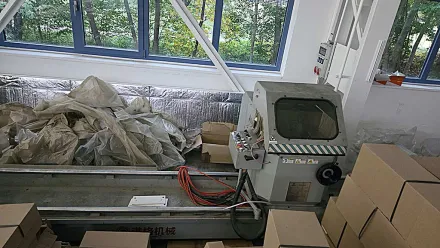 Mange Jixie MG-841 Doppelgehrungssäge – RESALE