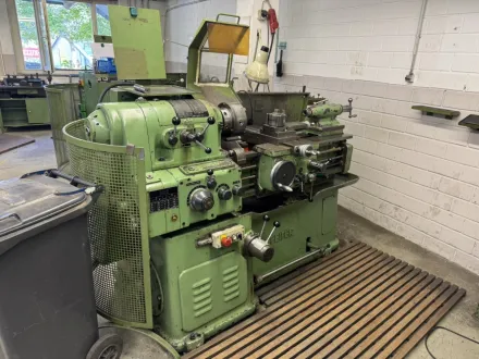 Pfeifer P 165 Leit- und Zugspindeldrehmaschine – RESALE