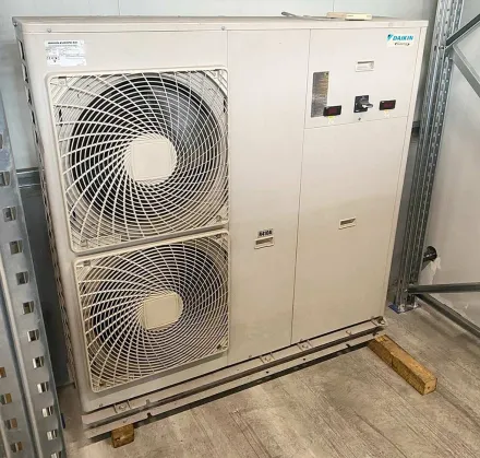 Daikin EWQ009ACW1P Kaltwassersatz – RESALE