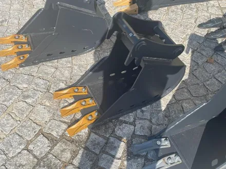 Big Tieflöffel 30 cm mit Lehnho... Tieflöffel 30 cm mit Lehnhoff MS01 Symlock Aufnahme – RESALE