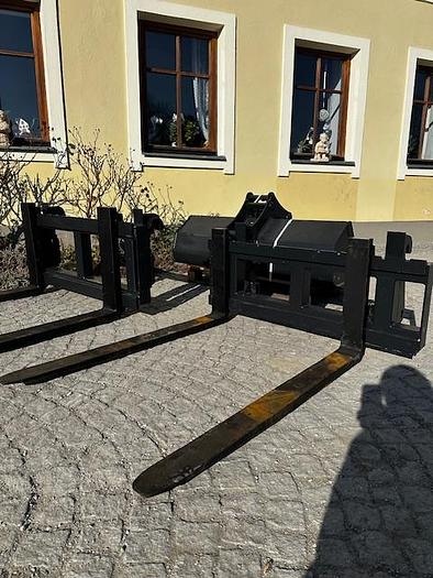 Big Palettengabel 120cm mit Lie... Palettengabel 120cm mit Liebherr 506 Aufnahme – RESALE
