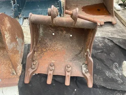 Tieflöffel 60 Cm backhoe bucket 60 cm – RESALE
