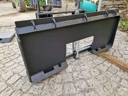 Big Bobcat 114 cm Adapter mit E... Bobcat 114 cm Adapter mit Euro Aufnahme – RESALE