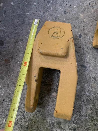 Hammer Mustang Rh... Zahn zubruchpulverisiere... Großer Ersatzzahn für den Hammer RH25 Sprengungszerkleinerer – RESALE