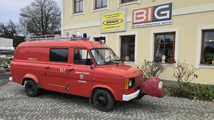 Ford Transit Feuerwehrauto – RESALE