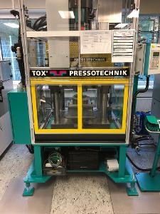 Tox Pressotechnik MAG 075.222.A.001 Presse