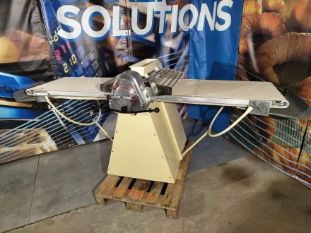 Seewer Rondo AUT604 Teigausrollmaschinen – RESALE