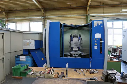 Hüller Hille Bluestar 5+ CNC Bearbeitungszentrum – RESALE