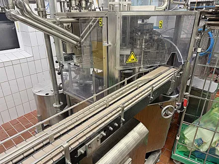 Hamba 5000/4 Becherfüllmaschine – RESALE
