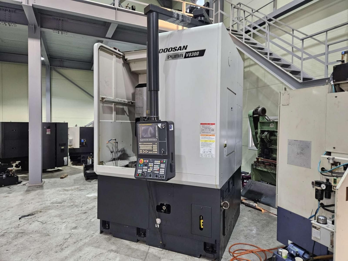DOOSAN Puma V8300 R Vertikaldrehmaschine