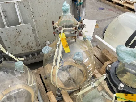 Qvf Glasstechnik 100 Ltr - Vertical tank Vertikale Behälter – RESALE