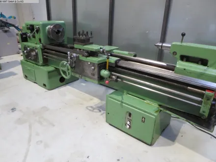 Stanko 1A625 Leit- und Zugspindeldrehmaschine – RESALE