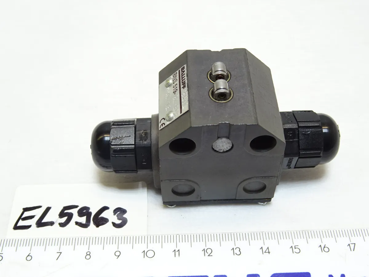Grenztaster BNS 519-B2-R08-40-13, 2 Schalter