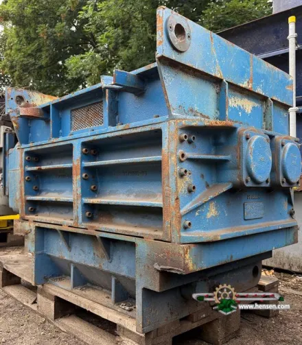 Santrind F810 Zweiwellen Schredder – RESALE