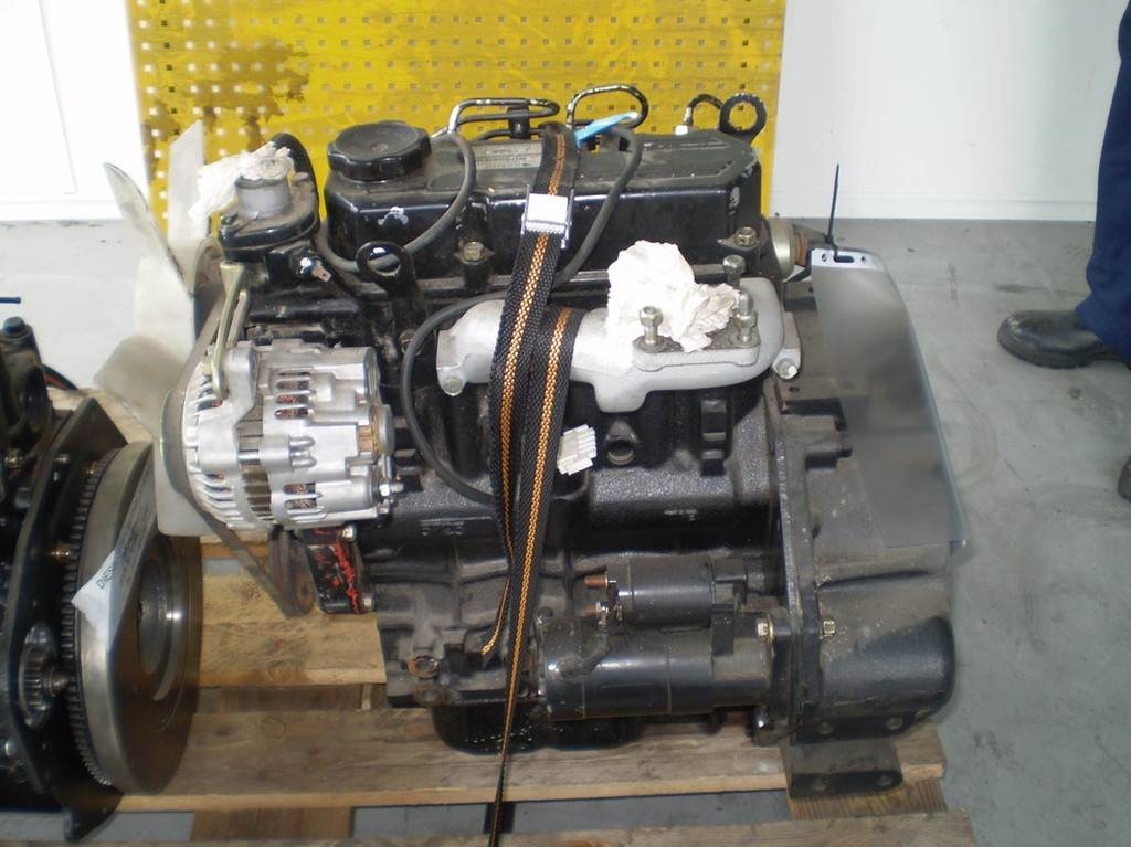 Mitsubishi S3 L2 FOR PARTS