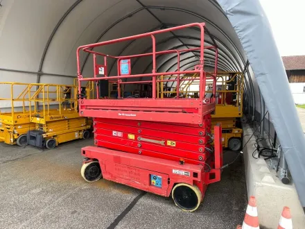 Iteco IT 12122 Scheren-Arbeitsbühnen – RESALE