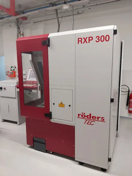 Röders RXP 300 CNC Bearbeitungszentrum – RESALE