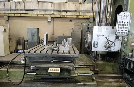 Scharmann FB 100 Opticut Horizontales Bohr- und Fräswerk – RESALE
