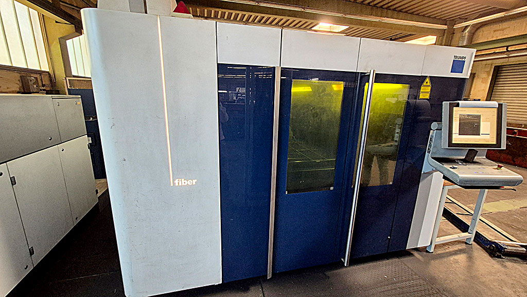 TRUMPF TruLaser 5030 fiber L41 (3 kW) CNC Laserschneidanlage