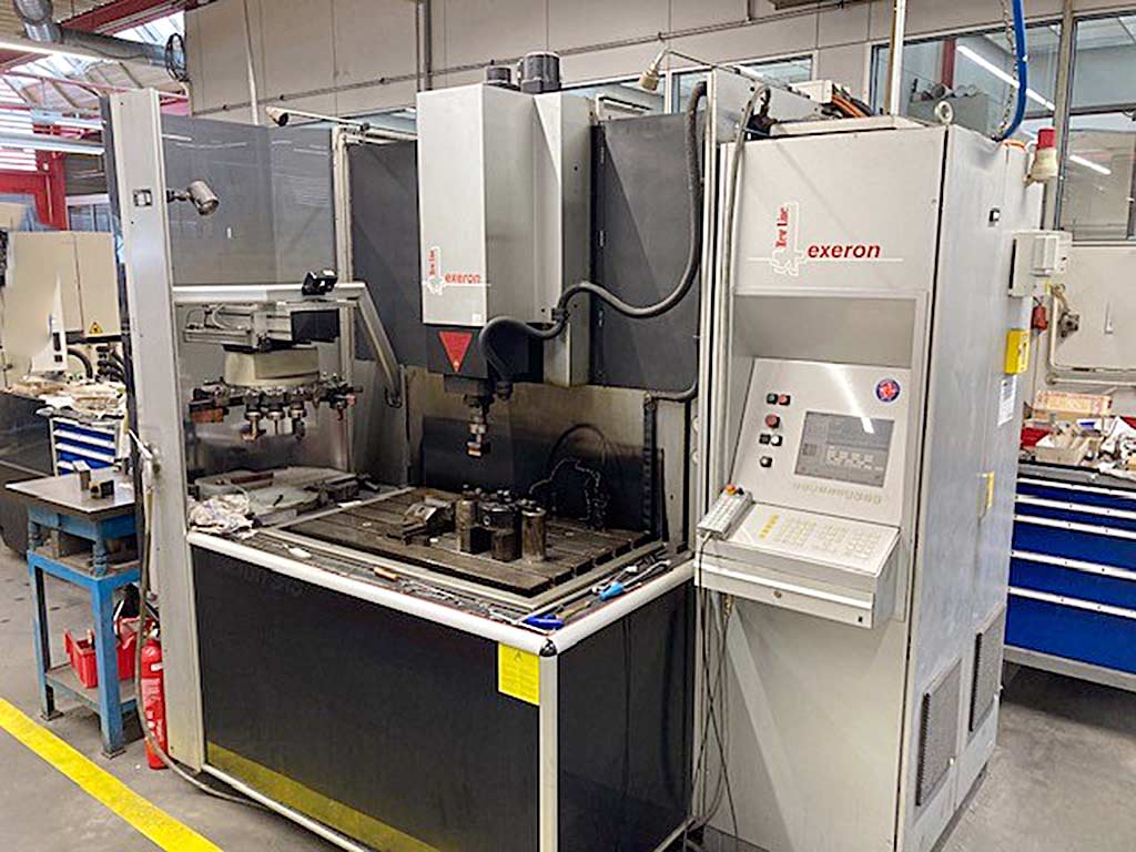Exeron 313 MF Funkenerosions-Werkzeugmaschine