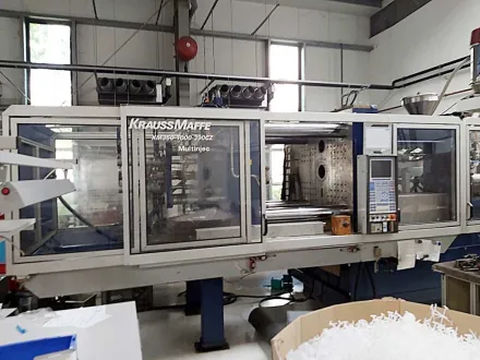 Krauss Maffei KM 350-1000-390CZ Multinject Zweikomponenten Spritzgießmaschine – RESALE