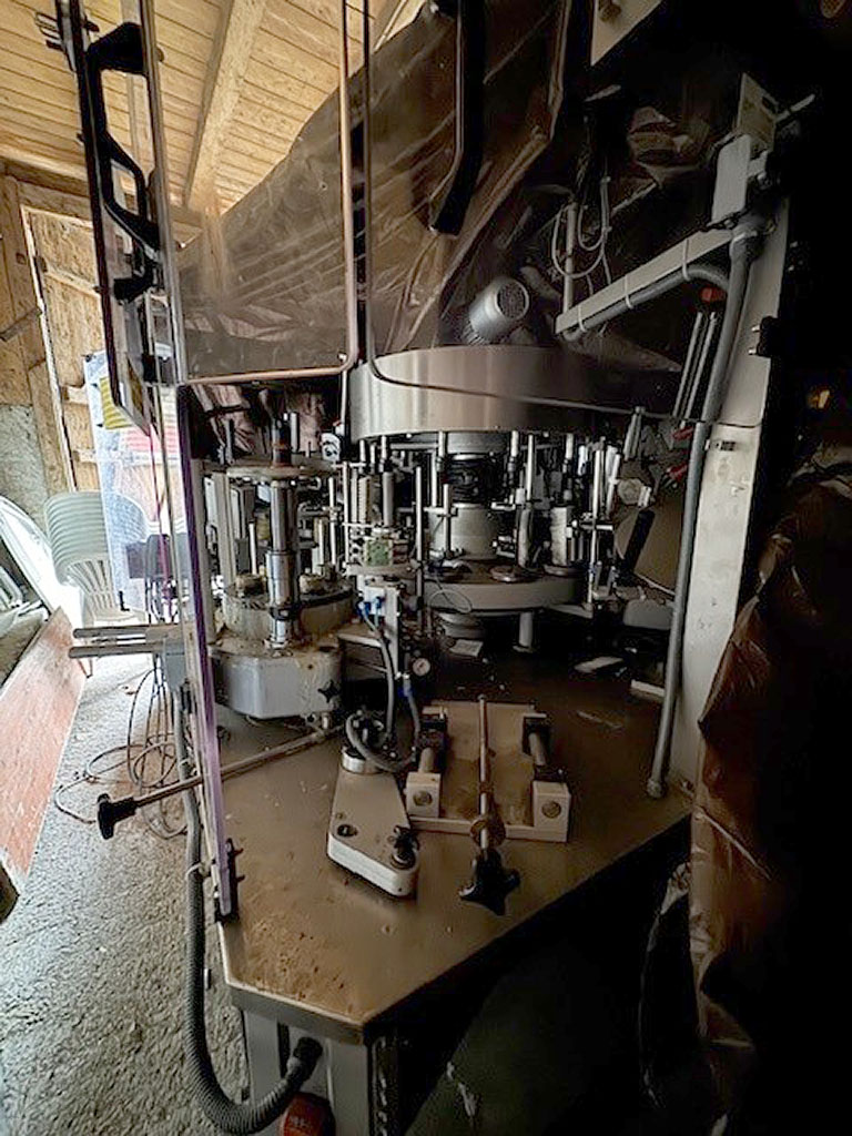 Gernep Labetta 4/3/12-784 2A 3SK Flaschenetikettiermaschine