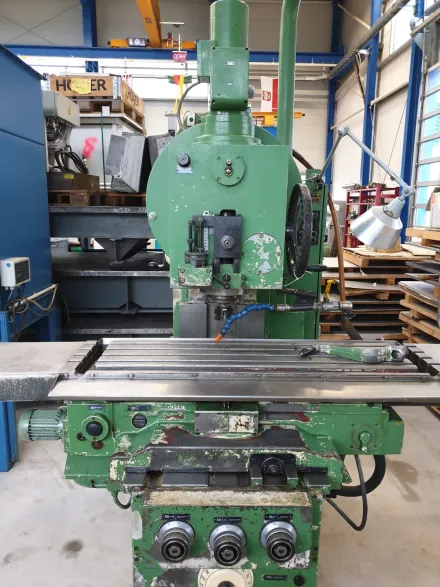 Vertikal-Fräsmaschine FSS 315/E – RESALE