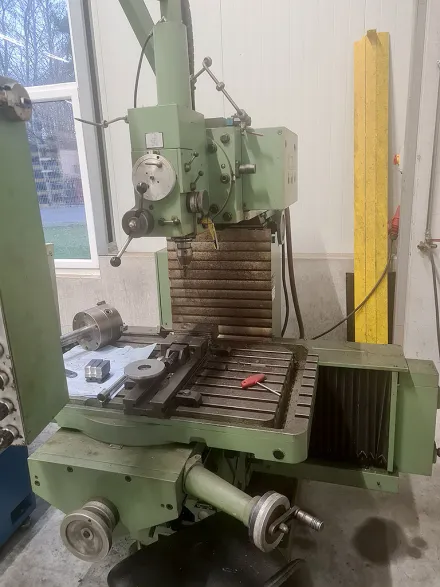 Maho MH 800 Fräsmaschine – RESALE