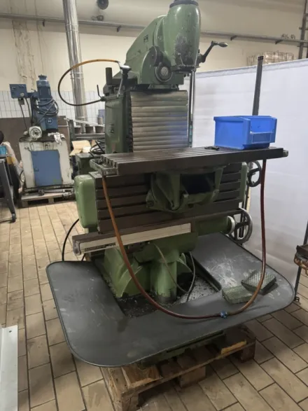 Deckel FP 2 Fräsmaschine - Universal – RESALE