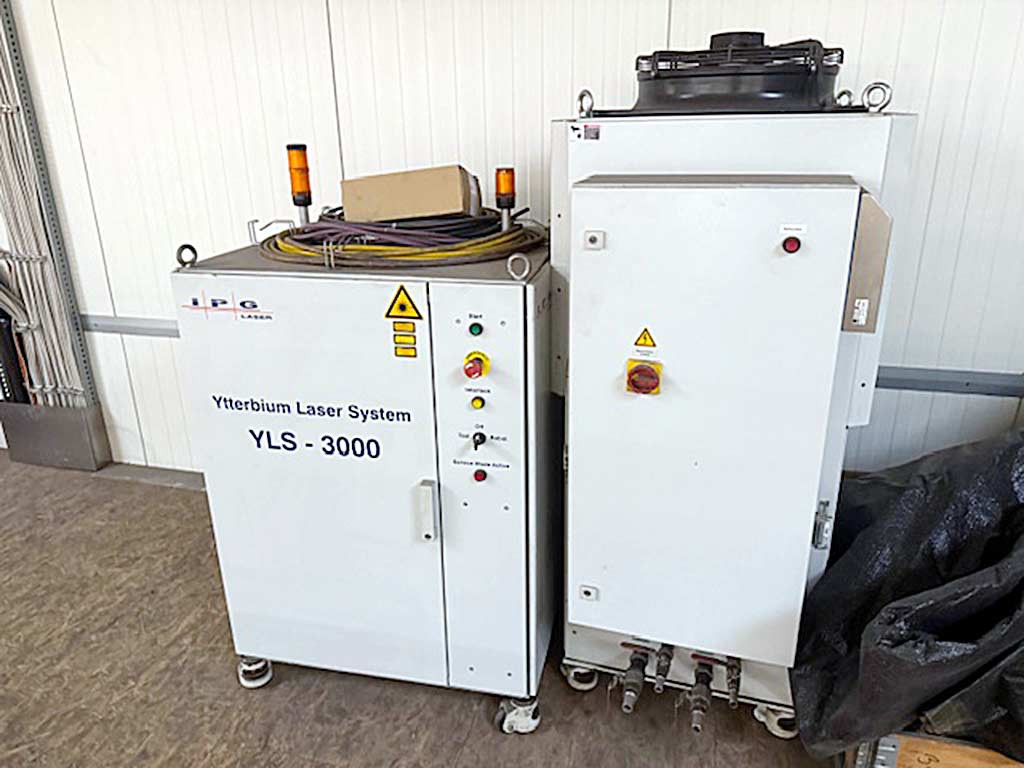 IPG Laser YLS-3000-CT Laserquelle