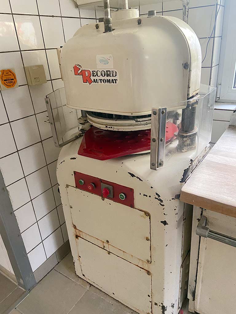TWA Erika Record Automat Brötchenpresse