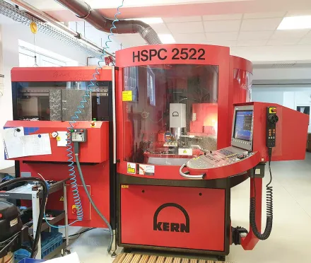 Kern HSPC 2522 CNC Präzisions-Fräs- und Bohrmaschine – RESALE