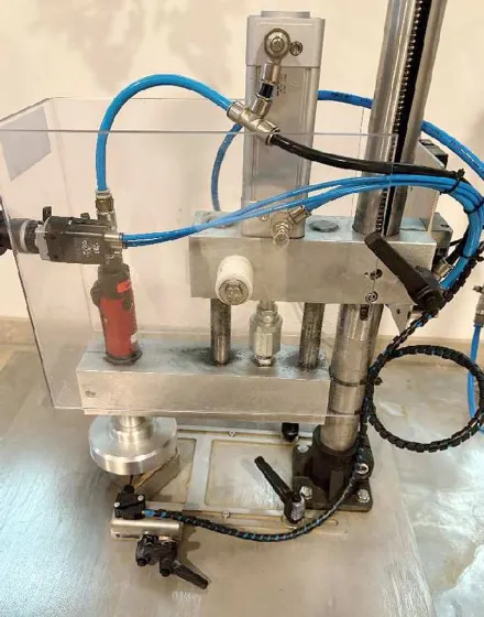 Lvs Technics PN-1/SCM Verschließmaschine – RESALE