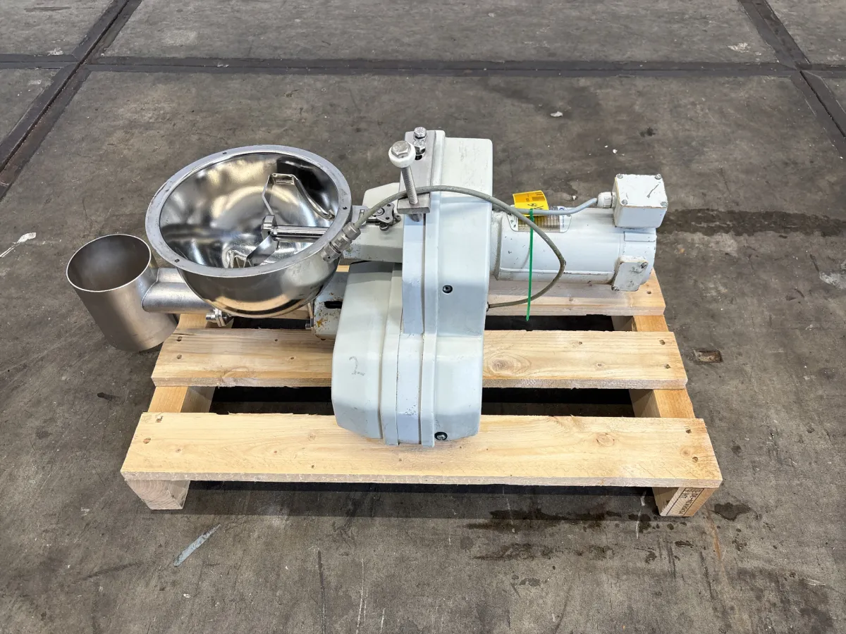 K Tron Soder K2M-T35 - Metering screw Tierfutter