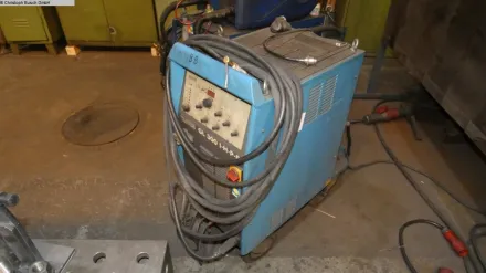 Cloos GL300 I-H-P-R Schutzgasschweißanlage – RESALE