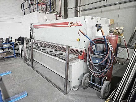 Baykal MGH 3100x10 Hydraulische Tafelschere – RESALE