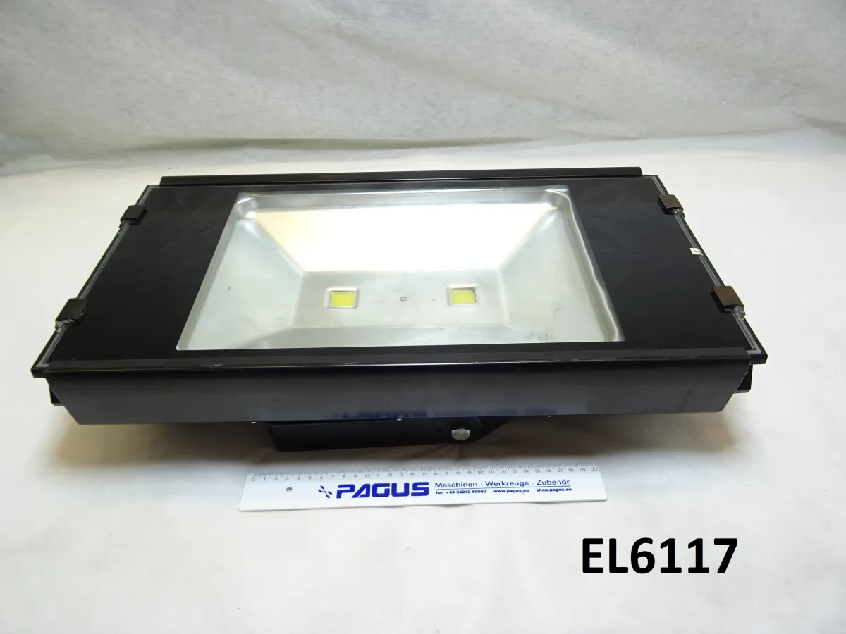 Mastleuchte FlutLED/W2X70V230/05/-