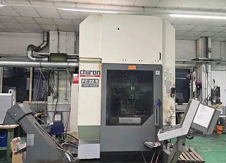 Chiron FZ 22 high-speed CNC Vertikales Bearbeitungszentrum – RESALE