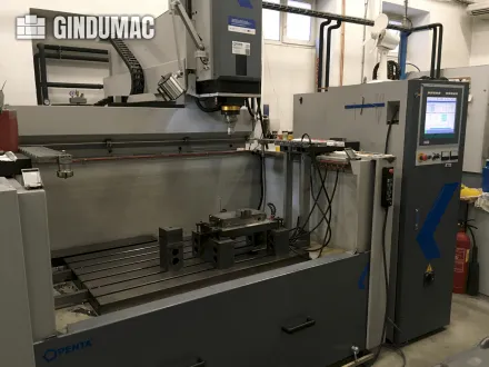 Penta 1060 CNC Stempelsenkende EDM-Maschine – RESALE