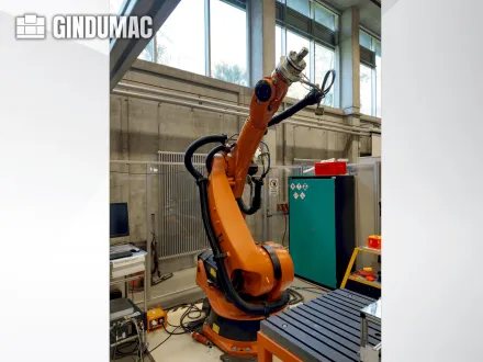 Kuka KR 240-2 2000 Robot Arm – RESALE