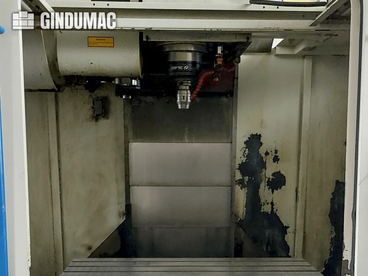 MIKRON VCE 1000 + X Centre d’usinage vertical